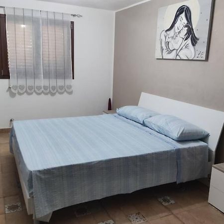 Casa Relax In Periferia Con Ingresso E Parcheggio Privato. Apartamento Zimmardo Exterior foto